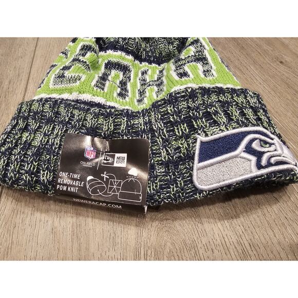 New Era Seattle Seahawks NFL 18 Sideline Sport Knit Hat - Multicolored - Picture 2 of 4